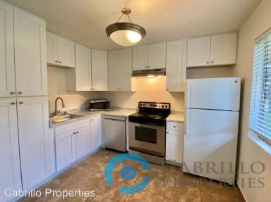 Main picture of 925 Martin Dr