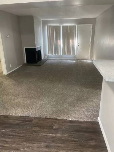 Main picture of 2401-27 E 55th Pl