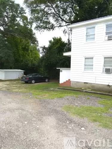 Main picture of 139 Carroll Ave