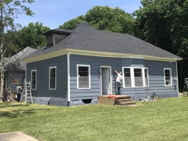 Main picture of 213 S 16th St