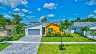 Main picture of 5001 NW 3rd Ave