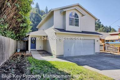 Main picture of 15434 SE Francis St