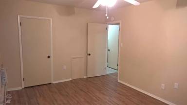 Main picture of 302 River Rd