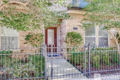 Main picture of 3703 Wycliff Ave