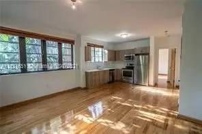 Main picture of 632 15th St