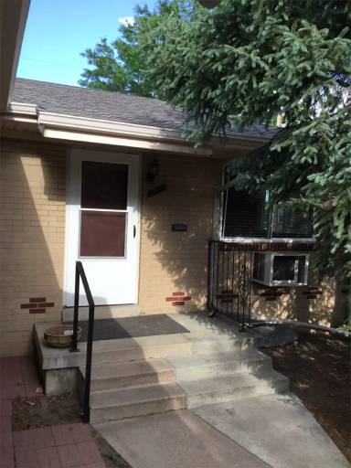 Main picture of 4300 Umatilla St