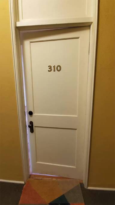 Main picture of 124 S Main St