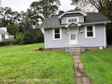 Main picture of 252 Dellwood Ave