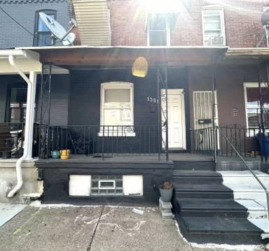 Main picture of 1351 S Corlies St