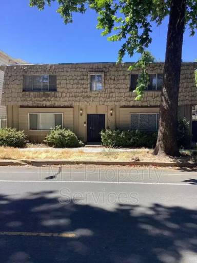 Main picture of 1816 F St