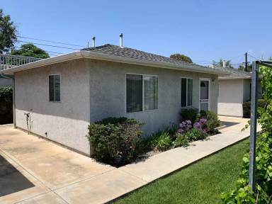 Main picture of 207 W 11th Ave