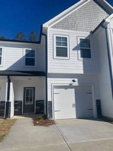 Main picture of 236 Linsmore Ln