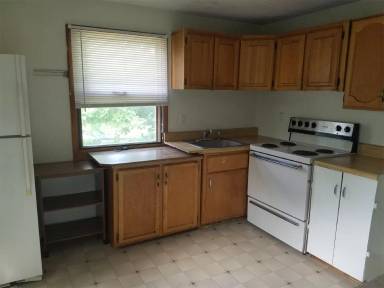 Main picture of 1013 Dewey Ave NE