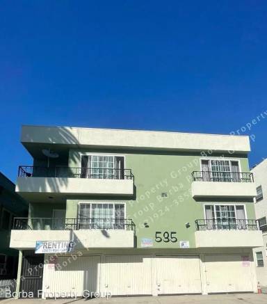 Main picture of 535 W 3rd St