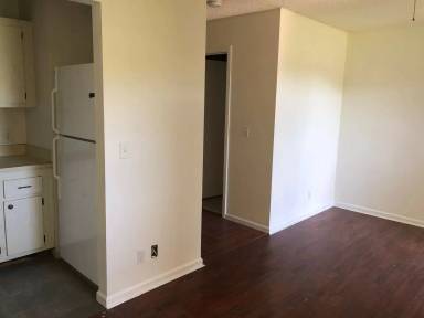 Main picture of 4913 Freedom Cir