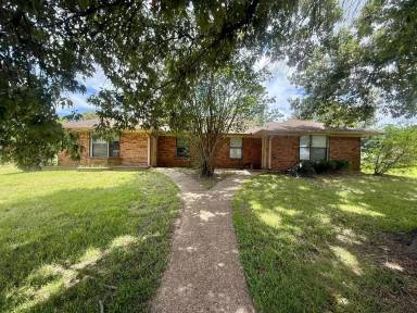 Main picture of 3243 Stoneridge Dr