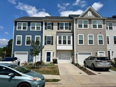Main picture of 213 Willowshire Ct