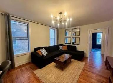 Main picture of 666 Hancock St