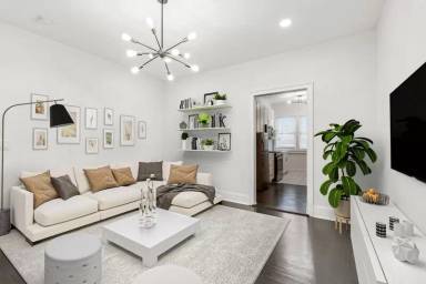 Main picture of 2738 Riverside Ave