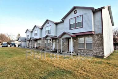 Main picture of 639 W Idaho Ave