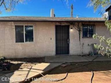 Main picture of 5653 E 28th St