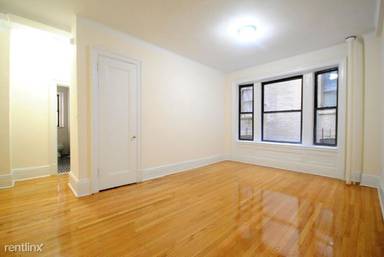 Main picture of 220 W 98th St Apartments