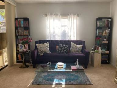 Main picture of 5430 Venetia Ct