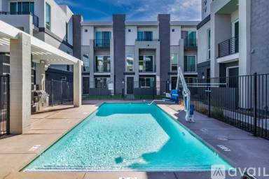 Main picture of Teakwood Urban Living