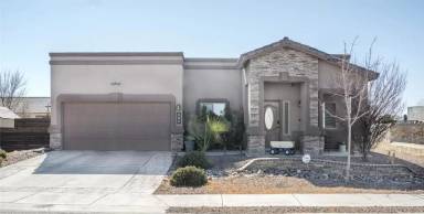 Main picture of 504 Gomez Rd