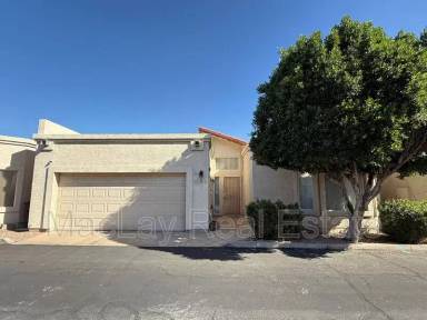 Main picture of 2647 N Miller Rd