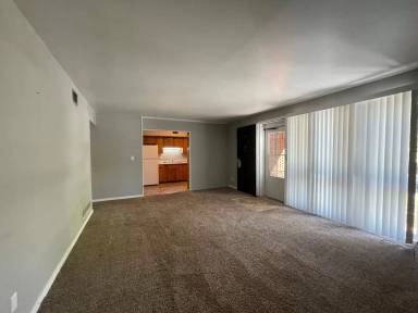 Main picture of 300-13 Moundale Ct