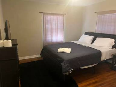 Main picture of 6613 Grace Ln