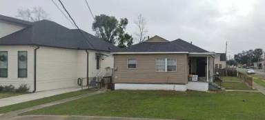 Main picture of 6009 Cameron Blvd