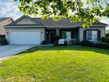 Main picture of 6085 E Fountain Way