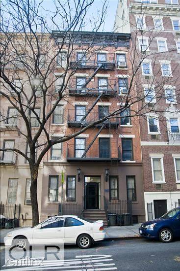 Main picture of 444 E 88th St