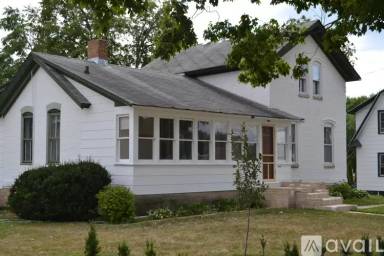 Main picture of 222 Water St