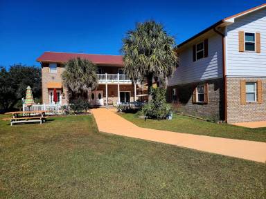 Main picture of 226 Rollingwood Dr