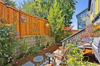Main picture of 3413 21st Ave W