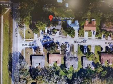 Main picture of 907 33rd Ave E