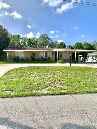 Main picture of 803 Tangerine St