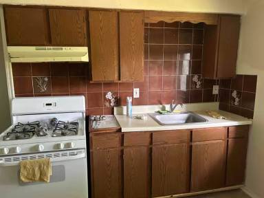 Main picture of 260 Watson Blvd