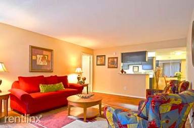 Main picture of Woodchase