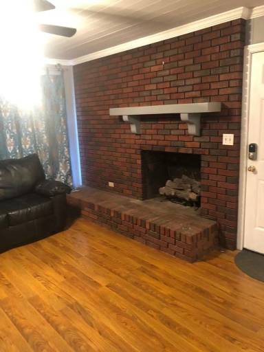 Main picture of 2725 Prince Cir