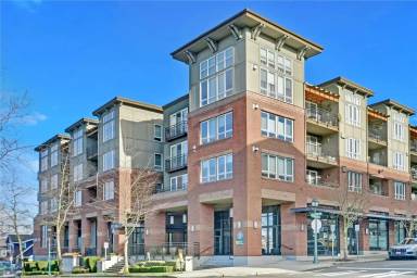 Main picture of 1880 25th Ave NE