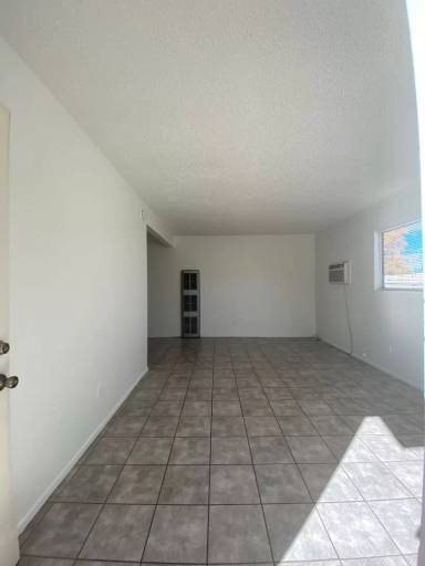 Main picture of 25144-25146 Van Lueven St