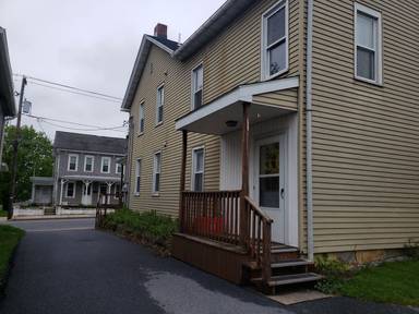 Main picture of 27 S 11th St