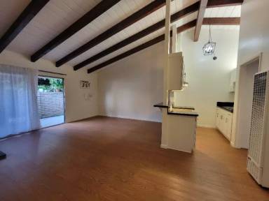 Main picture of 7340 Ventura Canyon Ave