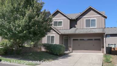 Main picture of 10100 NE 28th Pl