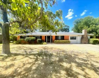 Main picture of 8817 Oakdale Dr