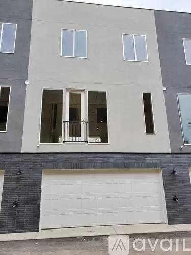 Main picture of 1675 S 225 W
